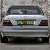 MERCEDES W124 E500